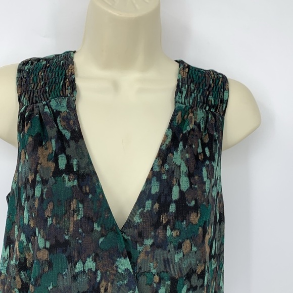 Evereve smocked sleeveless mesh blouse shirt top green faux wrap green brown XS - Picture 4 of 5